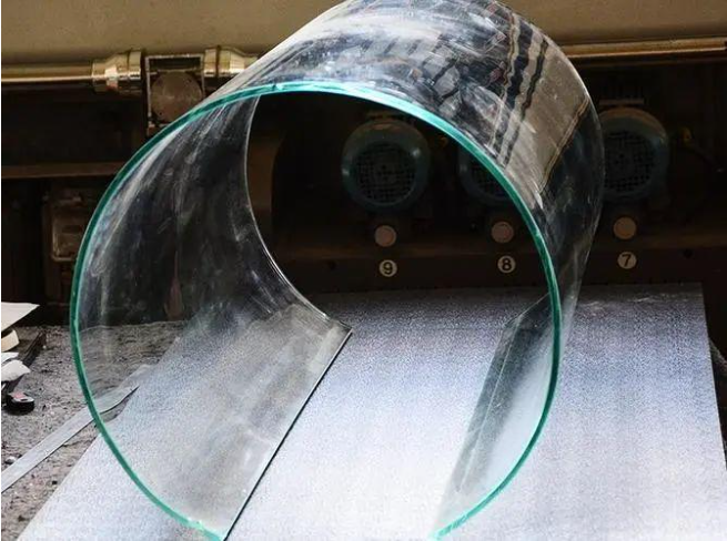 Annealing glass with infrared lamps