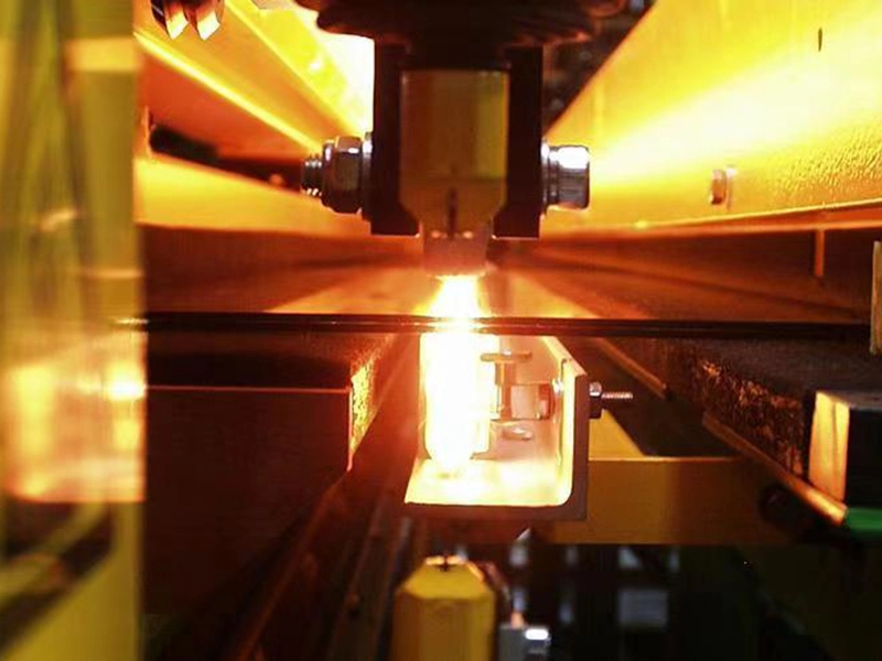 Rapid preheating for glass